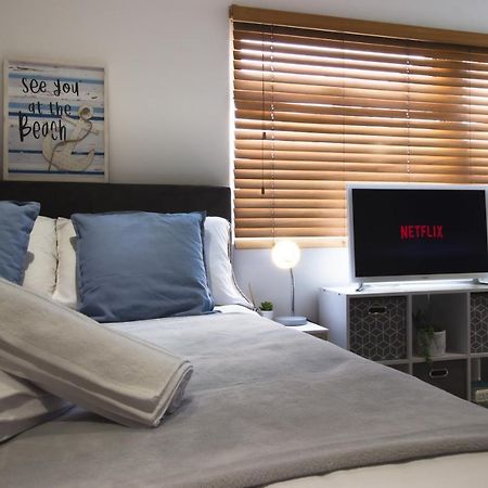 Bournemouth - Self Contained Annex Apartment Екстериор снимка